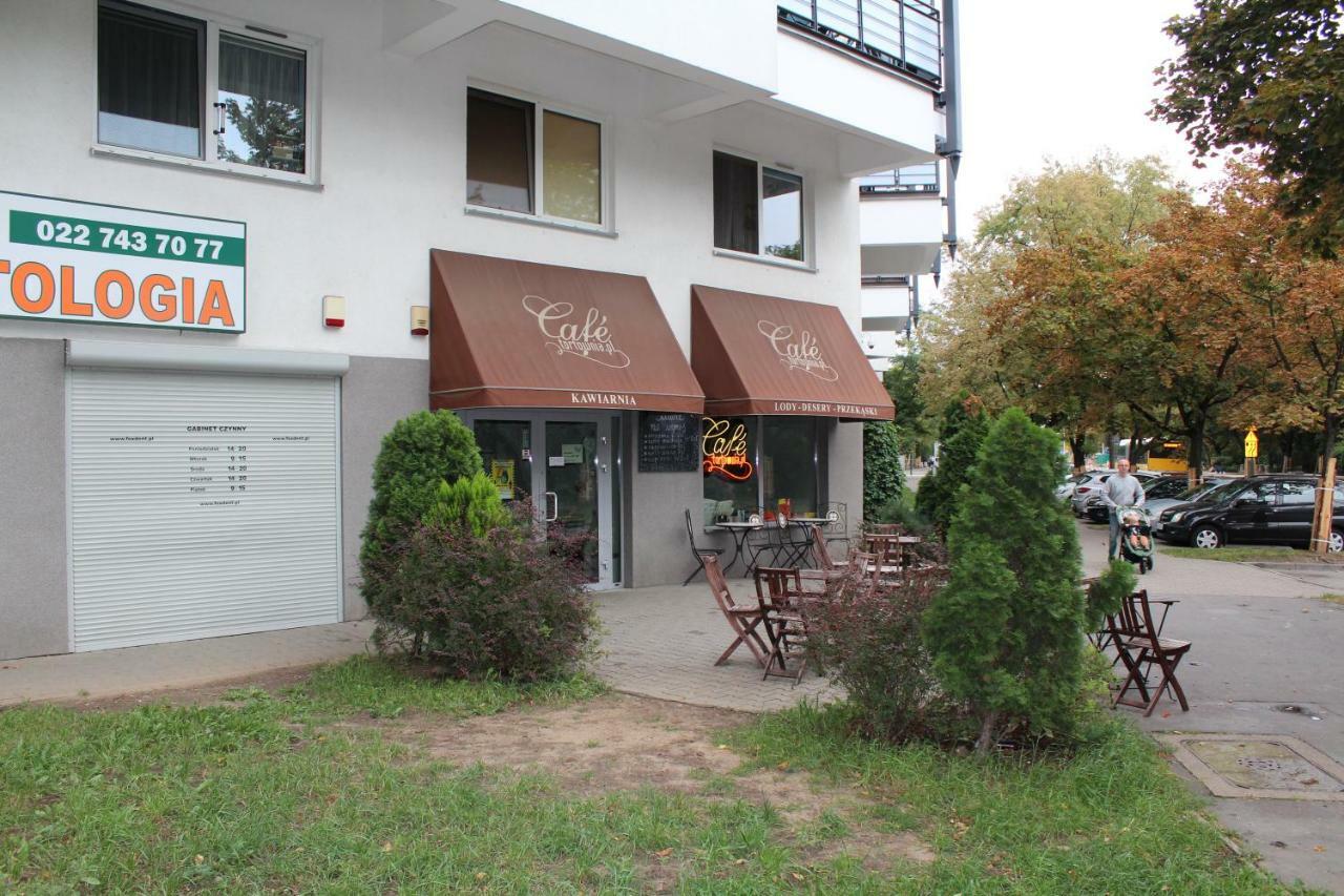 Apartament 69 Metro Apartman Varsó Kültér fotó